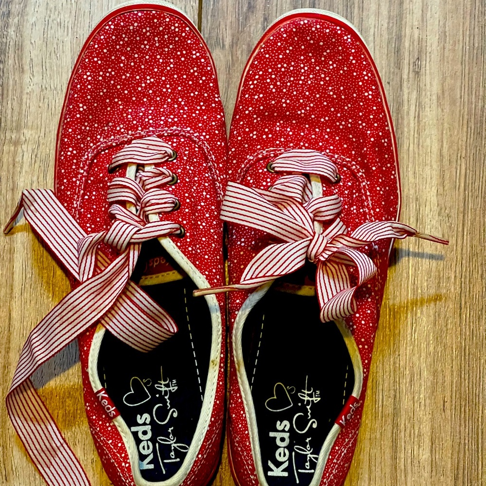 Women’s Keds. Taylor Swift special edition